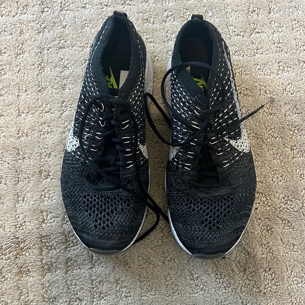 Nike womens training shoes